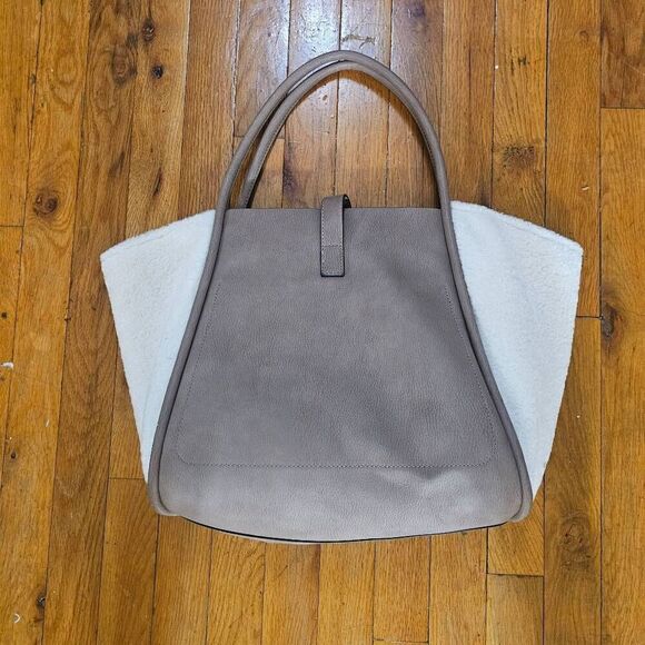 Un Billion Lacy Sheep Tote Bag Faux Suede - Picture 3 of 9